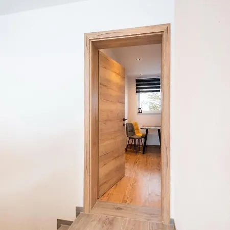 Apartman In *